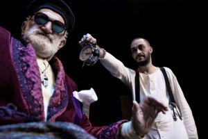 Ελένη Ευθυμίου: Το θέατρο έχει τη δύναμη να ανοίξει διάλογο πάνω σε κρίσιμα κοινωνικά θέματα - εικόνα 2