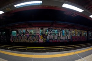 Γέρακας: Διάρρηξη με τεράστια λεία σε μονοκατοικία - Πήραν 270.000 ευρώ από κρύπτη σε σκαλοπάτι