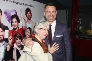 "Στο Παρά Πέντε" 20 χρόνια μετά: Συγκίνηση, αναμνήσεις και στιγμές που έγραψαν τηλεοπτική ιστορία [εικόνες - βίντεο] - εικόνα 2