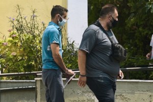 Χαρδαλιάς για τις πυρκαγιές στην Αττική: Ελπίζουμε να οριοθετήσουμε τη φωτιά τις επόμενες ώρες - εικόνα 2