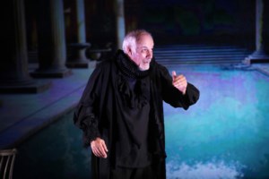 Μαριάννα Κιμούλη: Ποια είναι η ταλαντούχα "Ψυχοκόρη" - Η σχέση με τον πατέρα της, Γιώργο Κιμούλη, και ο Άντονι Χόπκινς - εικόνα 3