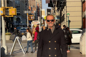 Αμαλία Κωστοπούλου: Ο εντυπωσιακός χριστουγεννιάτικος στολισμός στο minimal σπίτι της στην Αμερική - εικόνα 7