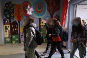 Σε έξαρση ο κορονοϊός: Μεγάλη πίεση στα νοσοκομεία, σε 3 εβδομάδες η κορύφωση των κρουσμάτων [βίντεο] - εικόνα 2