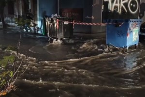 Εξοδος Χριστουγέννων: Κολλημένοι στην Υλίκη οι οδηγοί, όχι λόγω μπλόκων αλλά... έργων [βίντεο]