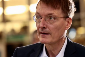 Γερμανία: Ο Κέλβιν Κιούνερτ εξελέγη Γενικός Γραμματέας του SPD