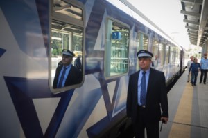 Κορυδαλλός: Είχαν μετατρέψει τις φυλακές σε κλαμπ "πολυτελείας" με σουβλάκια, τσίπουρα και αλλοδαπές κοπέλες - εικόνα 4