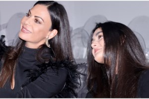 Body shaming από την Εύη Βατίδου για τη Δανάη Μπάρκα: Δεν μπορεί να πολυντυθεί, έχει πάρα πολλά κιλά - εικόνα 3