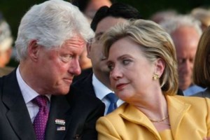 Υπόθεση Επστάιν: Ο Μπιλ Κλίντον δεν πήγε να καταθέσει στη Βουλή - Ανοιχτό να παραπεμφθεί για παρεμπόδιση - εικόνα 2