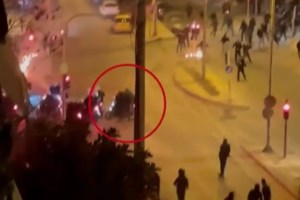 Νέα Σμύρνη: Ποιος είναι ο 28χρονος Άγγελος που δέχτηκε τη δολοφονική επίθεση - Ο αστυνομικός που συγκλόνισε την Ελλάδα