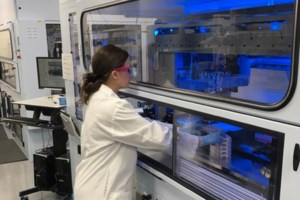 "Καμπανάκι" από Τσιόδρα: Δεν έχουμε τελειώσει με τον κορονοϊό - Ίσως μείνει και μετά το εμβόλιο