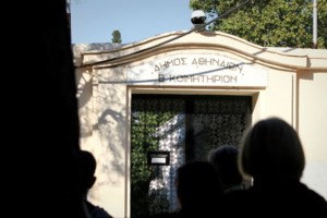 Τσιόδρας για χρήση μάσκας: Αυξάνει η συζήτηση, όσο φτάνει κανείς πιο κοντά στην άρση των μέτρων - εικόνα 2