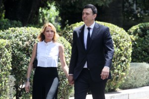 Κικίλιας σε συνωμοσιολόγους- ψεκασμένους: Ούτε ένας επιστήμονας στον κόσμο δεν λέει όχι στις μάσκες