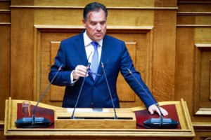 Πού το πάει ο Σαμαράς; Τα επόμενα (πιθανά) βήματα μετά τη διαγραφή του από τη ΝΔ - εικόνα 2