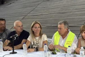 Δημοσκόπηση Interview: Πόσοι θα ψήφιζαν κόμμα Καρυστιανού, Τσίπρα και Σαμαρά - Το 77% δεν ικανοποιήθηκε από τα μέτρα της ΔΕΘ - εικόνα 5