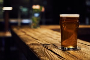 Η Σαντορίνη αποκτά και δεύτερο ζυθοποιείο - Ποιοι είναι οι ιδιοκτήτες