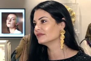 Κορινθίου - Καραθανάσης: Στις Ιταλικές Άλπεις  για τις πρώτες τους γιορτές μαζί