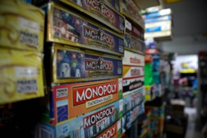 Καλάθι του νονού: Από σήμερα μέχρι και τις 15 Απριλίου στα καταστήματα παιχνιδιών - Τι περιλαμβάνει