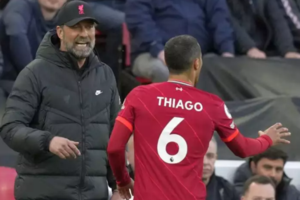 Champions League: Με τη λέξη "ειρήνη" γραμμένη στα ουκρανικά η μπάλα του τελικού