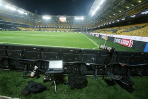 Τελικός Conference League: Έφθασε στην Αθήνα η αποστολή της Φιορεντίνα [εικόνες]