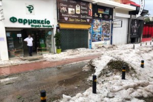 Καιρός - Εντυπωσιακό: "Βροχή" με 3.800 κεραυνούς στα νότια της χώρας και μεγάλα ύψη βροχοπτώσεων στην Κρήτη - εικόνα 4