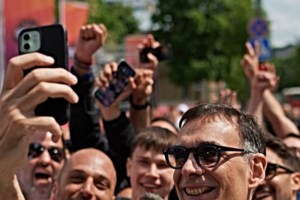 Η απορία της ημέρας από τον Δημήτρη Παπανώτα: "Τώρα θυμήθηκε ο Ολυμπιακός το Final 4; Πάνω στις εκλογές;" [Βίντεο]