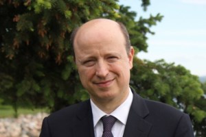 Προκηρύσσονται εκ νέου οκτώ άγονες αεροπορικές γραμμές για τα νησιά