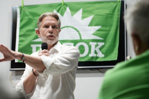 Ο Νίκος Ανδρουλάκης πήγε σε πανηγύρι στην Ξάνθη και ο dj έβαλε το "καλημέρα, Ήλιε καλημέρα" [βίντεο]