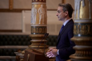 Τζον Κέρι: "Ευχαριστώ τον Έλληνα πρωθυπουργό για τον ηγετικό του ρόλο για την καθαρή ενέργεια και το κλίμα"