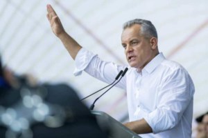 Βλαντιμίρ Πλαχοτνιούκ: Πώς η ΕΛΑΣ συνέλαβε τον Μολδαβό ολιγάρχη - Κρυβόταν σε πολυτελή βίλα στη Σαρωνίδα - εικόνα 2