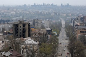 Γερμανία: Κατακραυγή για την υπουργό Άμυνας, επειδή ταξιδεύει με τον γιο της με στρατιωτικά ελικόπτερα