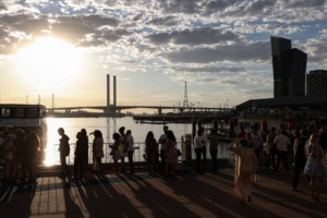 Ελπίδες από τη Νότια Αφρική: Το κύμα της μετάλλαξης Όμικρον πέρασε χωρίς μεγάλη αύξηση των θανάτων - εικόνα 2