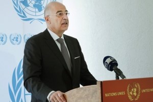 Τραυματίστηκε εργαζόμενος στο "Μακεδονία" από το αυτοκίνητο του Δένδια - Τι απαντούν πηγές του ΥΠΕΞ στον ΣΥΡΙΖΑ