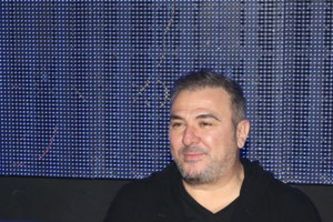 Ο Νίκος Μαστοράκης γράφει γιατί ο Δημήτρης Κοντομηνάς πέθανε μόνος- "Ούτε καν η "ενοικιαζόμενη" έσχατη σύντροφος δεν ήταν εκεί..."