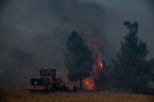 Φωτιά στα Γεράνεια Όρη -  Δύο 24ωρα κόλαση, τρεις εφιαλτικές νύχτες- Κολοκούρης: Δεν ξεκίνησε από αμέλεια η πυρκαγιά - εικόνα 5