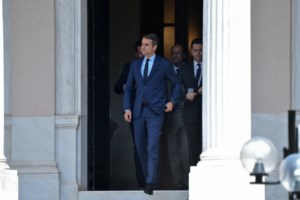 ΣΥΡΙΖΑ: Τέμπη, δημοσκοπήσεις και στο βάθος... Πολιτική Γραμματεία με (δικαίωμα) παρουσίας Πολάκη - εικόνα 2