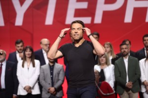 Κασσελάκης : Ευχαριστώ τον Γεωργιάδη που με χαρακτήρισε "μάπα" - Αδωνις: Κακώς το είπα, ενίοτε κάνουμε και λάθη - εικόνα 2