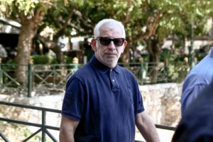 Πέτρος Φιλιππίδης: "Η αλήθεια θα λάμψει στο τέλος - Εγώ θα αποφασίσω πότε θα μιλήσω" [Βίντεο]