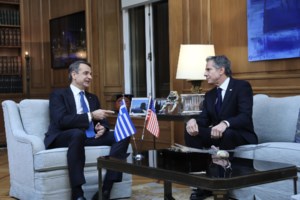 Μητσοτάκης για την Παιδεία: Είμαστε με τις βιβλιοθήκες και όχι με τις βαριοπούλες, το αποδείξαμε στην πράξη - εικόνα 3