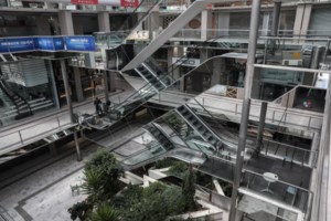 Εστίαση: Στη Βουλή η τροπολογία για τη μείωση του ΦΠΑ στην εστίαση - Τι προβλέπει αναλυτικά