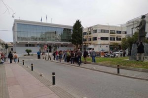 Οι άνεμοι Foen πλήττουν ήδη την Κρήτη- Πολλές ακυρώσεις πτήσεων στο αεροδρόμιο "Ν. Καζαντζάκης" - εικόνα 2