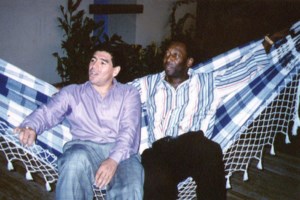 Ντιέγκο Μαραντόνα: Ο Θεός πήρε πίσω το... χέρι του - Οι κορυφαίες στιγμές ενός θρύλου - εικόνα 2