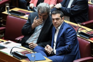 Ένωση Δικαστικών Λειτουργών κατά Πολάκη: Άξια αποδοκιμασίας η δήλωσή του - Χλευαστικός αντιδικαστικός λόγος