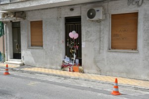 "Η Ρούλα νιώθει προδομένη από τον Μάνο, την έχει πληγώσει η στάση του": Τι είπε ο δικηγόρος της 33χρονης