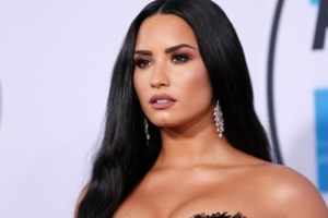 Ντέμι Λοβάτο: "Τα ναρωτικά με σκότωσαν, αλλά μερικές φορές μου έσωσαν τη ζωή"