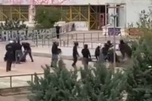 Πολυτεχνειούπολη: Ο εμφύλιος των τραμπούκων και το κυλικείο που ήταν 10 χρόνια υπό κατάληψη - εικόνα 2