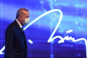 Αυστηρό μήνυμα της ΕΕ στον Ερντογάν για να μην απαγορεύσει το φιλοκουρδικό κόμμα HDP