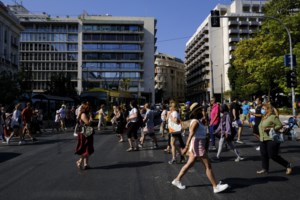 ΔΥΠΑ: Αναρτήθηκαν οι οριστικοί πίνακες για τα voucher βιβλίων - Δείτε αν είστε δικαιούχοι
