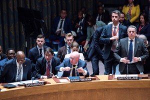 Ευρωπαϊκή Ένωση: Εγκρίθηκε η 10η δέσμη κυρώσεων σε βάρος της Ρωσίας- Έκανε πίσω η Πολωνία αλλά με... όρους