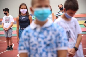 Δραματική πρόβλεψη Καπραβέλου: Θα φτάσουμε 1.000 διασωληνωμένους τέλος Απριλίου