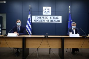 Κικίλιας: "Πάνω από 900 ενεργά κρούσματα κορονοϊού στο ιστορικό κέντρο της Αθήνας" [Βίντεο]